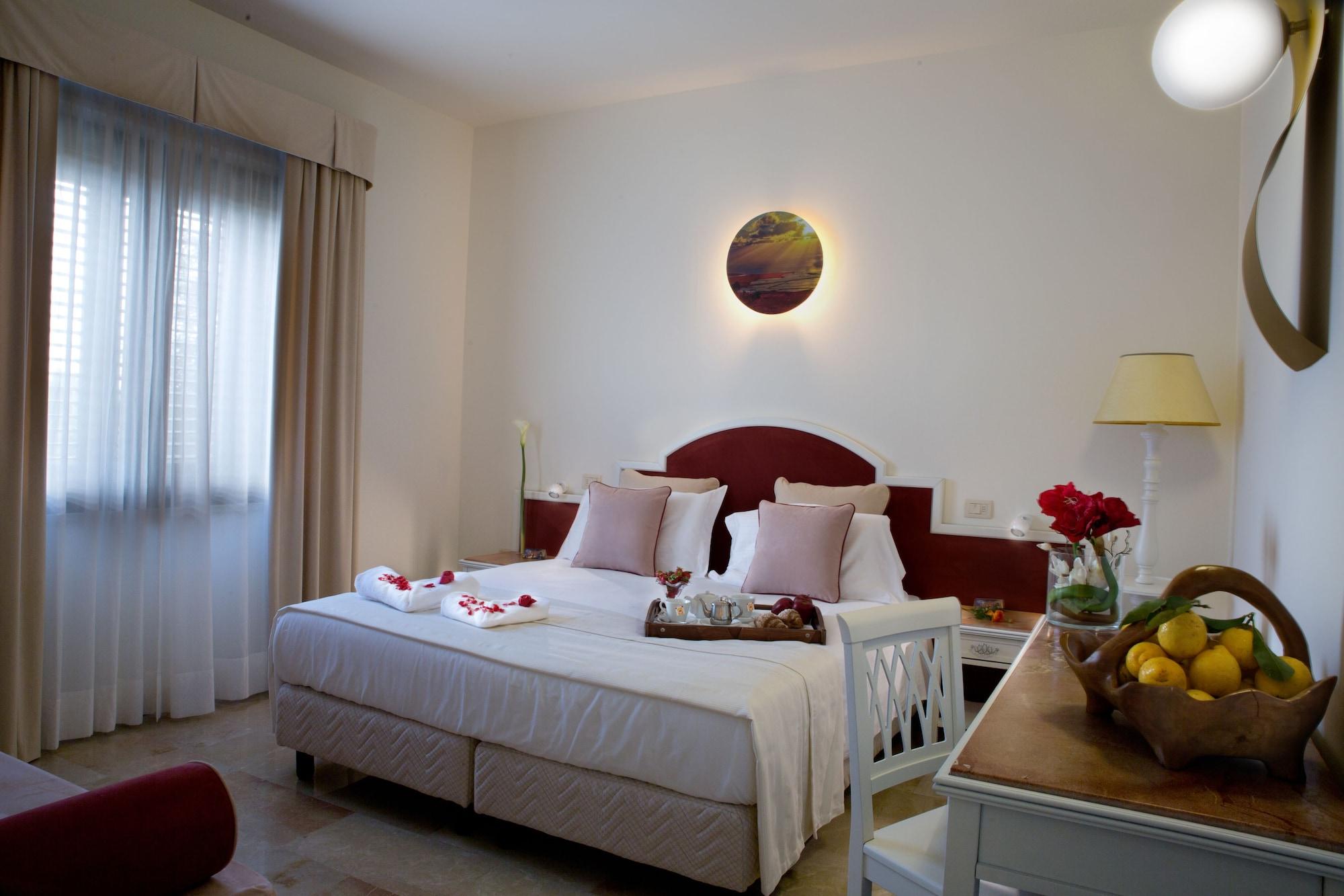Delfino Beach Hotel Marsala Bagian luar foto