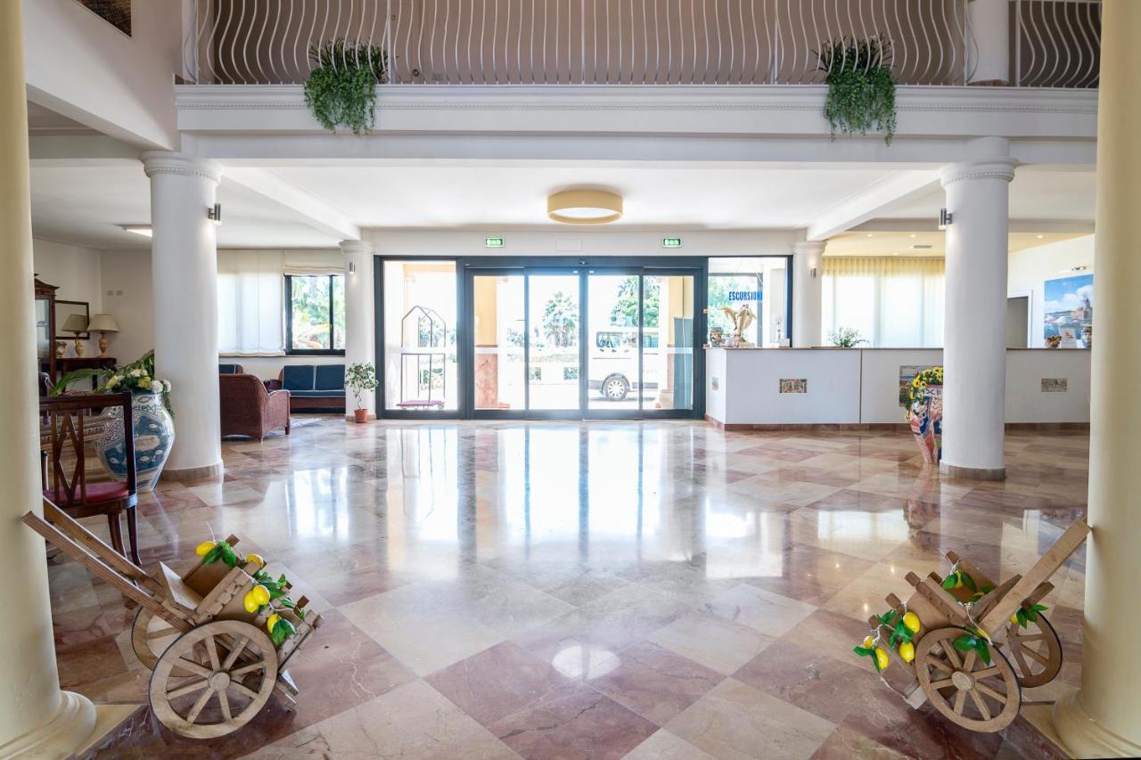 Delfino Beach Hotel Marsala Bagian luar foto