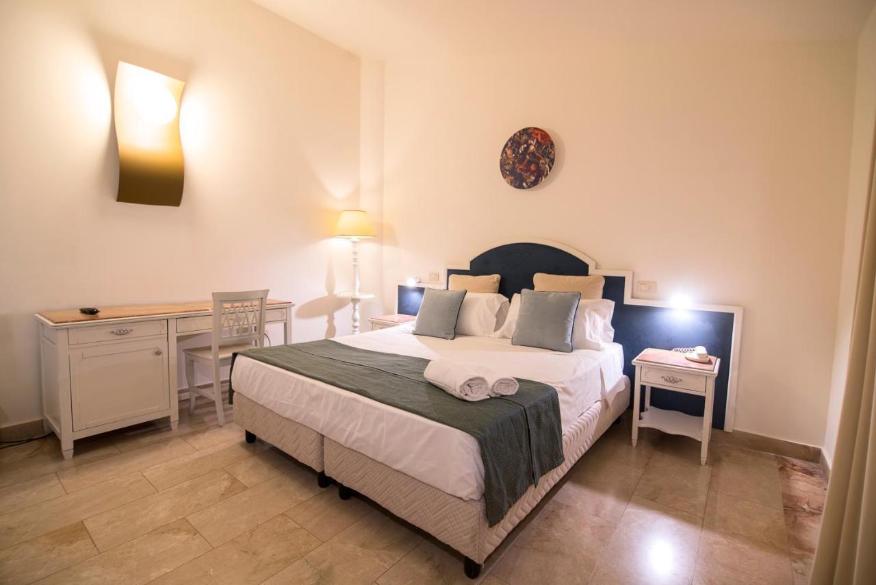 Delfino Beach Hotel Marsala Bagian luar foto